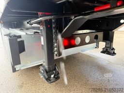 Kögel 3Achs Standard Curtainsider Liftachse PalKasten