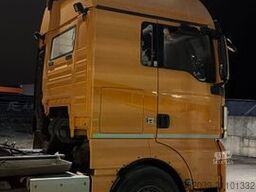 MAN TGX 26.440 6X2 Abrollkipper Blatt Luft Lift Ret.