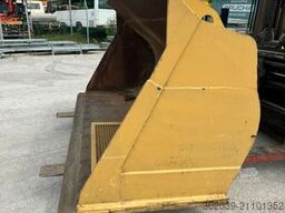 CATERPILLAR 966G ES NUR DER SCHAUFFEL 4,2 CUBIC WINKELBAUER