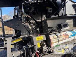 Claas VARIANT 385 RC PRO
