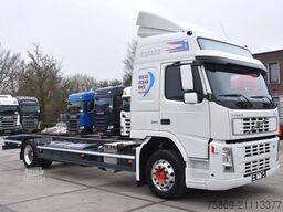 Volvo FM 340 4x2 - EURO 5 - 935 TKM - AIRCO - CAB HEA...