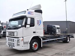 Volvo FM 340 4x2 - EURO 5 - 935 TKM - AIRCO - CAB HEA...