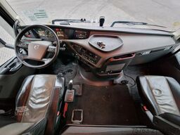 Volvo FH 13.500 Globetrotter 4x2 - PTO/Hydraulic - Ni...