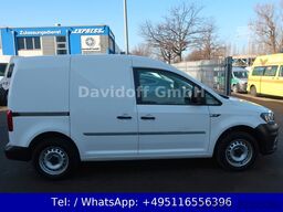 VW Nr. 210 Caddy 1.Hand / Klima / 8-Fach bereift
