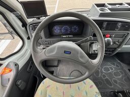 BÜRSTNER A-532-2 Active SAT Solar Grüne Plakette 4