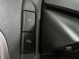 FORD Transit Custom 2.0 TdCi L1H1 9Sitze Motor Defect