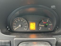 Mercedes-Benz Sprinter 210 2.2 CDI / 73 dkm / L1 H1 / Tow Bar...