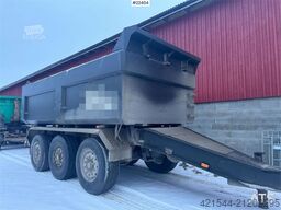 Istrail tri-axle trailer