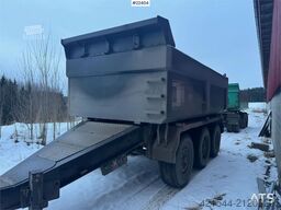 Istrail tri-axle trailer