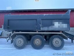 Istrail tri-axle trailer