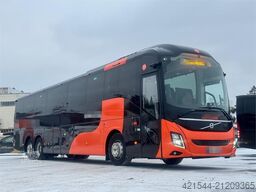 Volvo 9700 coach – 46 seats – 195,000 km