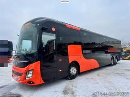 Volvo 9700 coach – 46 seats – 195,000 km