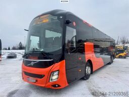 Volvo 9700 coach – 46 seats – 195,000 km