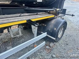 Istrail 2-axle hook trailer