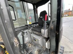 New Holland E 50 B SR