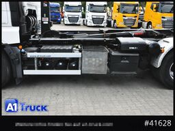 MAN TGX 26,500 LL, HIAB Intarder Navi Sound, Funk