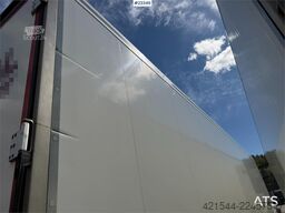 Krone cool liner 3-axle semi box trailer with 2 temperat