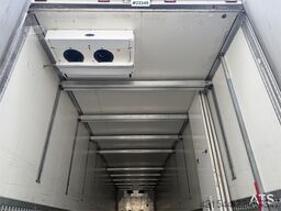 Krone cool liner 3-axle semi box trailer with 2 temperat
