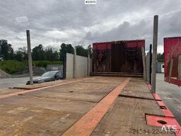 Istrail Semi-Trailer