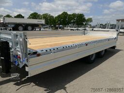 MÜLLER-MITTELTAL 14,4 to. Tiefl. , luftgefedert - Einschubrampen