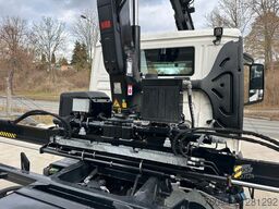 MAN TGL 12.220 Kipper KRAN 14m FUNK Greifer  AHK