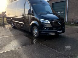 Mercedes Sprinter 519 CDI LuxuryLine Minibus