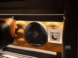 Mercedes Sprinter 519 CDI LuxuryLine Minibus