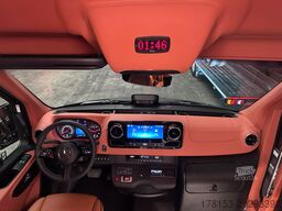 Mercedes Sprinter 519 CDI LuxuryLine Minibus
