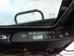 HITACHI ZX26U