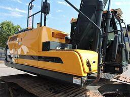 HYUNDAI HX220 LC Longreach CE