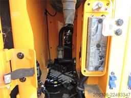 HYUNDAI HX220 LC Longreach CE