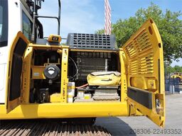 KOMATSU HB215 + GPS