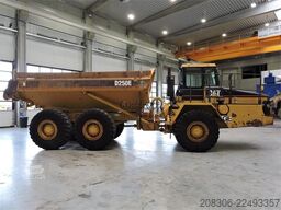 CATERPILLAR D250E