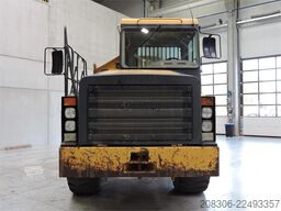 CATERPILLAR D250E