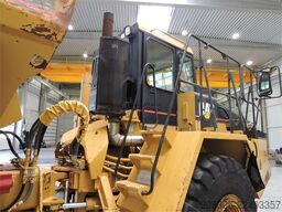 CATERPILLAR D250E