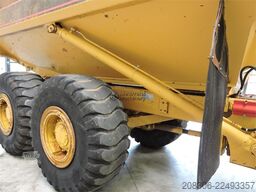 CATERPILLAR D250E