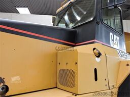 CATERPILLAR D250E