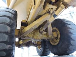 CATERPILLAR D250E