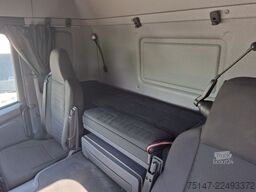 SCANIA P 250 DB4x2MNB L-Haus 1 Liege Navi Ladebordwand