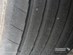 Schmitz Cargobull Curtainsider Mega