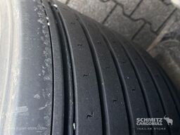 Schmitz Cargobull Curtainsider Mega