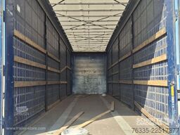 Kögel Curtainsider Mega
