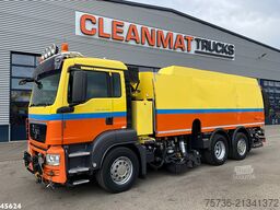 Man TGS 26.320 Beam S14000 Wegdekreiniger