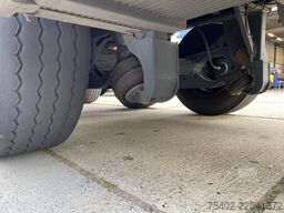 Pacton /Hard-Wood Floor / Steering Axle / 1x Lift Axle...