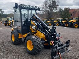 JCB 403 Vollkabine mit Heizung 25PS