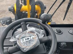 JCB 403 Vollkabine mit Heizung 25PS