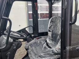 JCB 403 Vollkabine mit Heizung 25PS