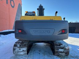 Volvo EC 240 BNLC 3 BUCKETS / ROTOTILT / CENTRAL LUBR...