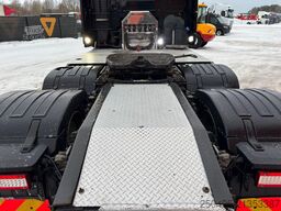 Volvo FH 16 650 6x2 GCW 70 ton / GLOBE XL / RETARDER
