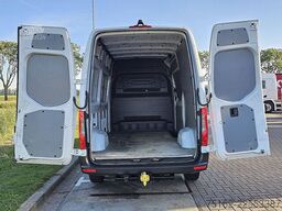MERCEDES-BENZ SPRINTER 311 L2H2 MBUX10  RWD